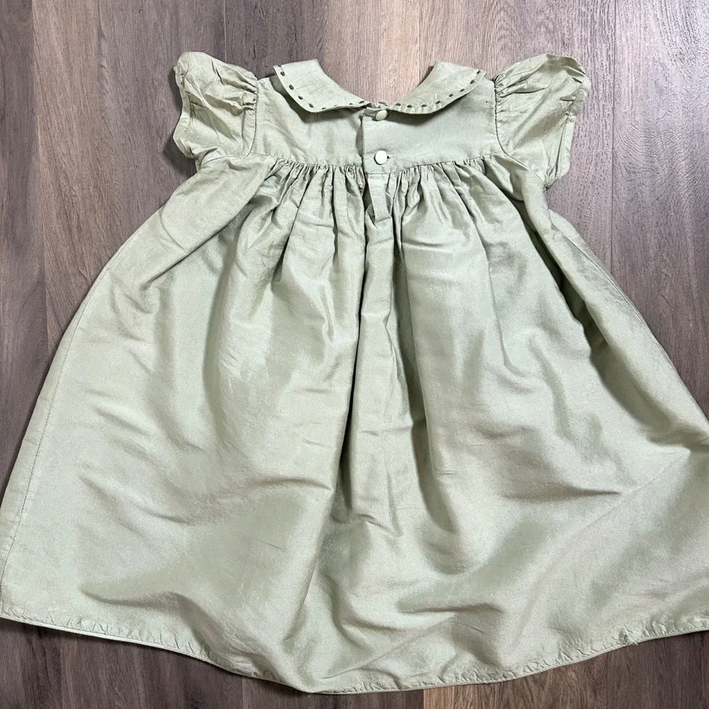 VTG Isabel Garretón Hand Smocked 100% Silk Dress 3 Sea Foam Sage Green Heirloom